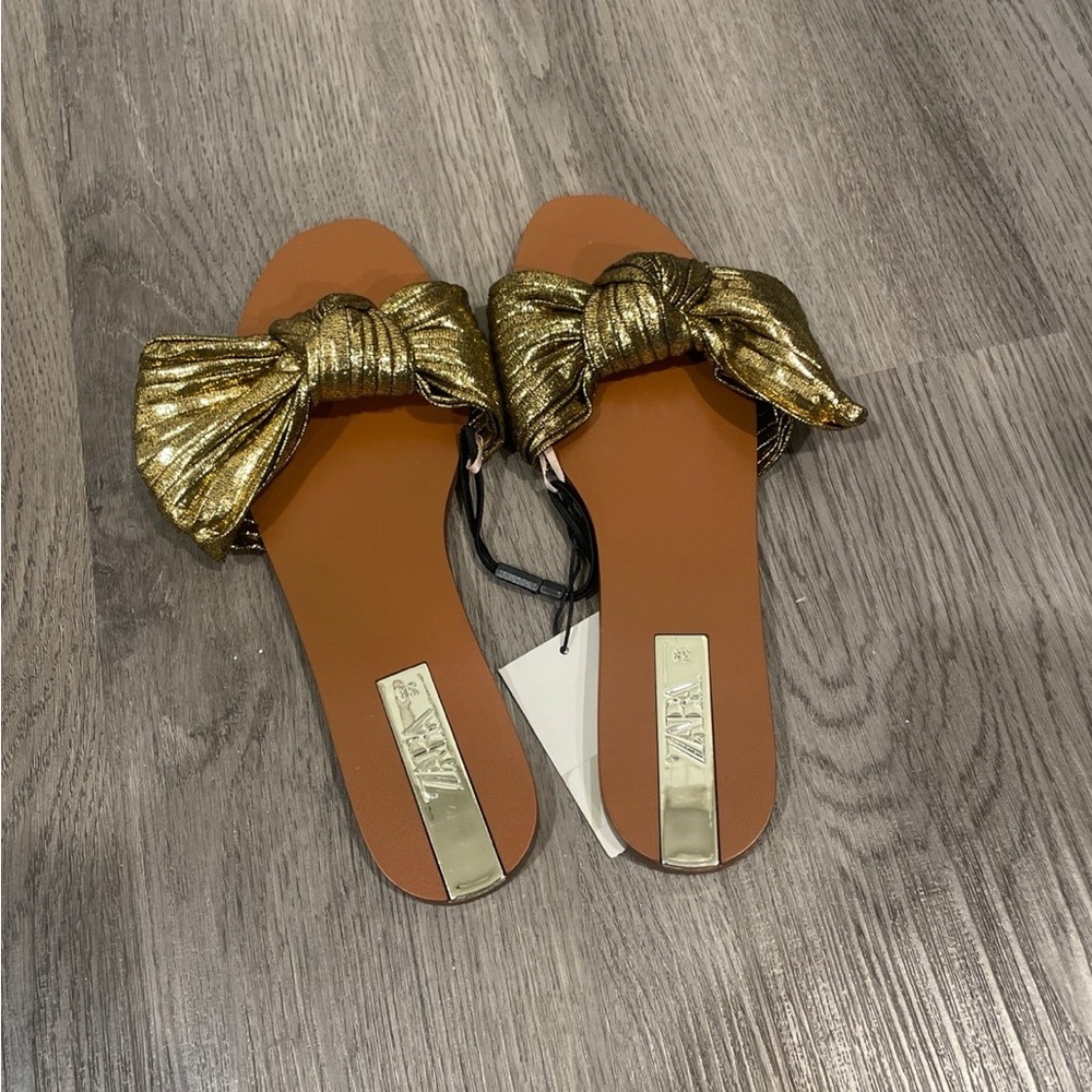 Zara Metallic Gold Bow Sandals